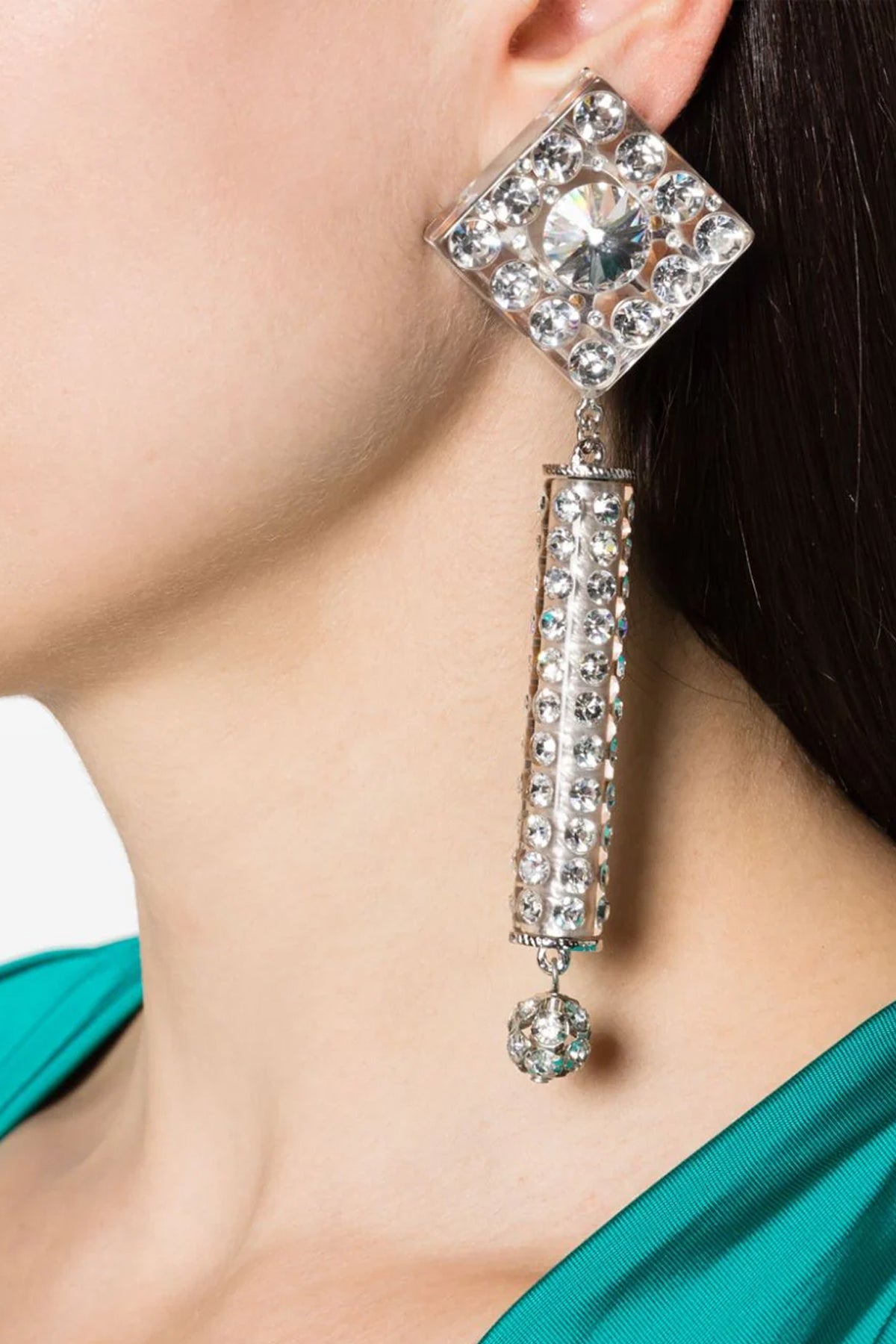 ALESSANDRA RICH OS hard plastic earrings embellished