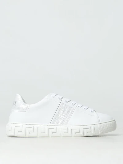 womans sneakers