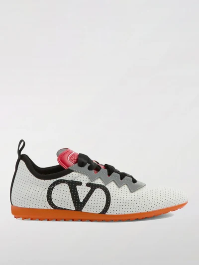 womans sneakers