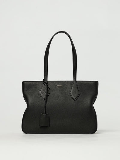 womans tote bag