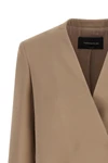 the fabiana filippi blazer stands out for its essential and lapels-free silhouet