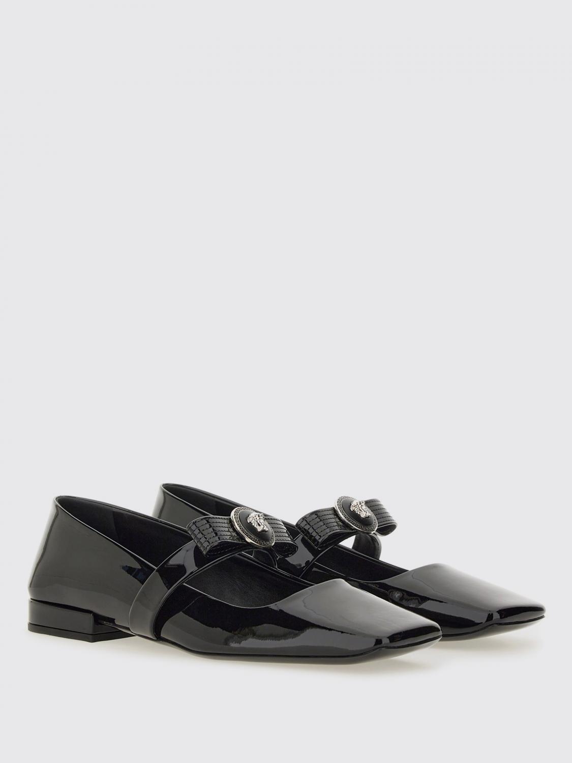 woman's ballet flat