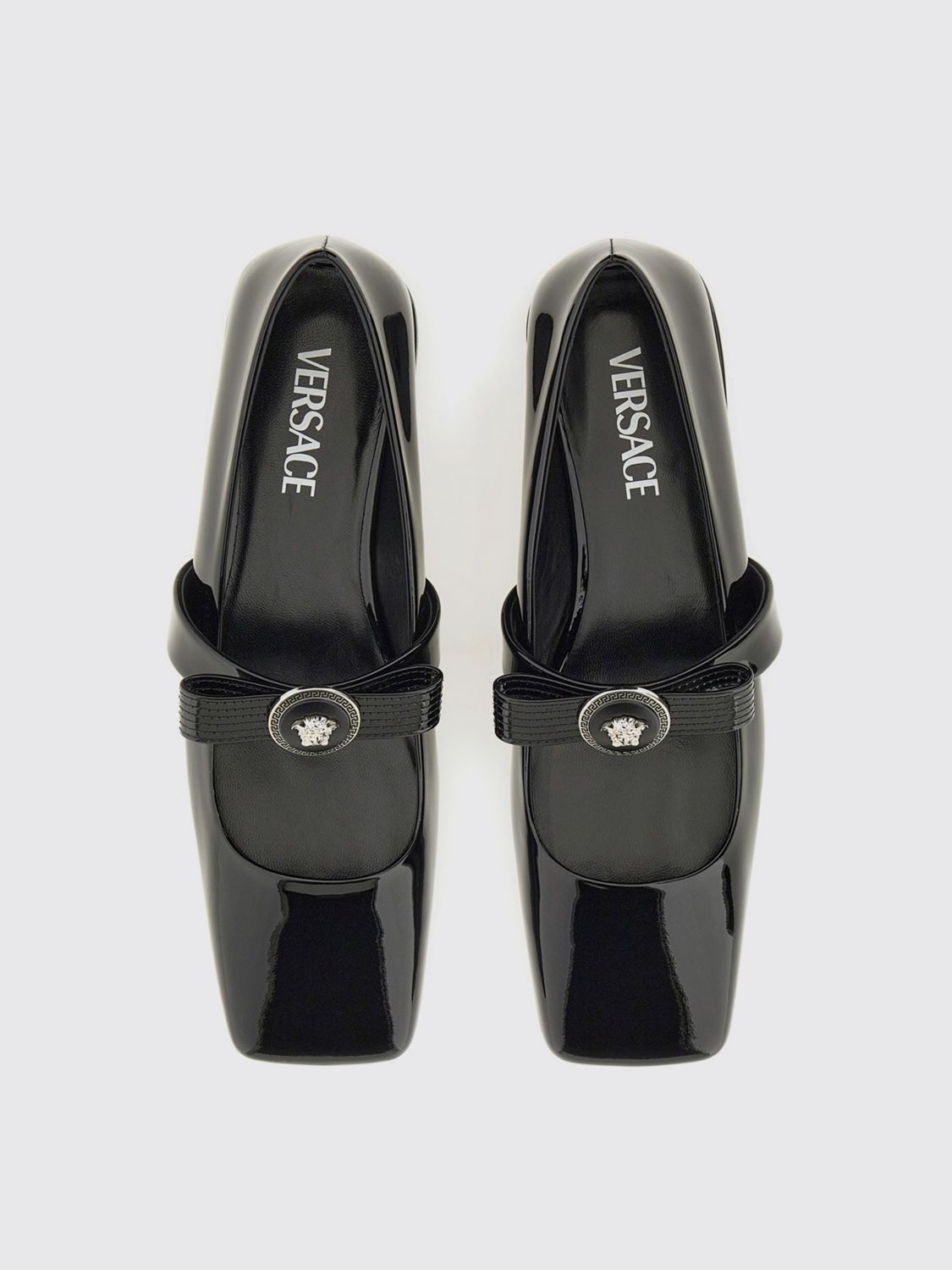 woman's ballet flat