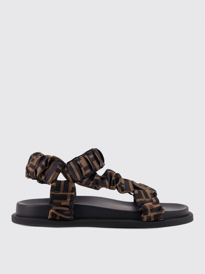 womans heeled sandal
