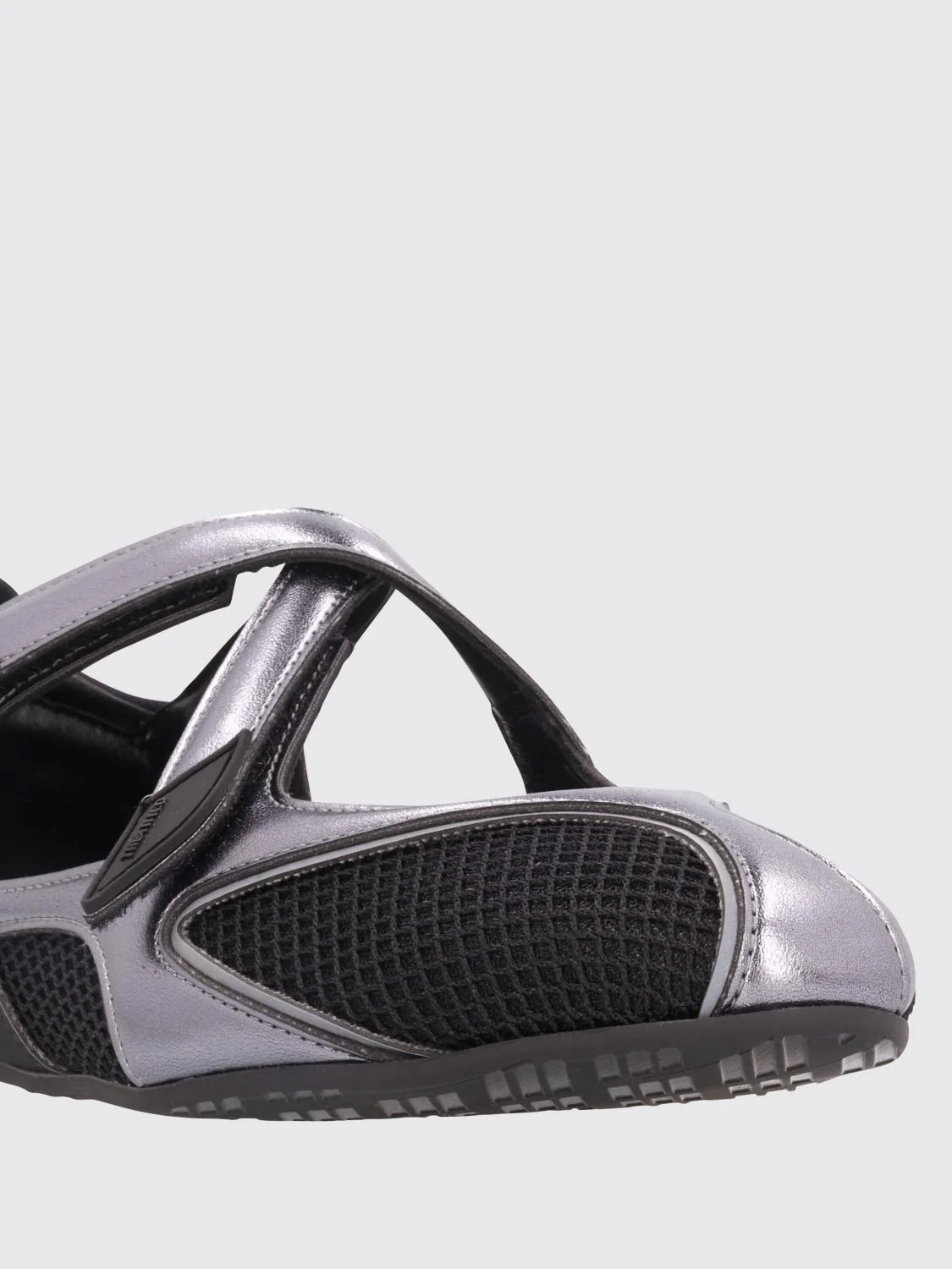 woman's ballet flat