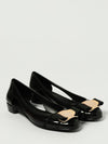 woman's ballet flat