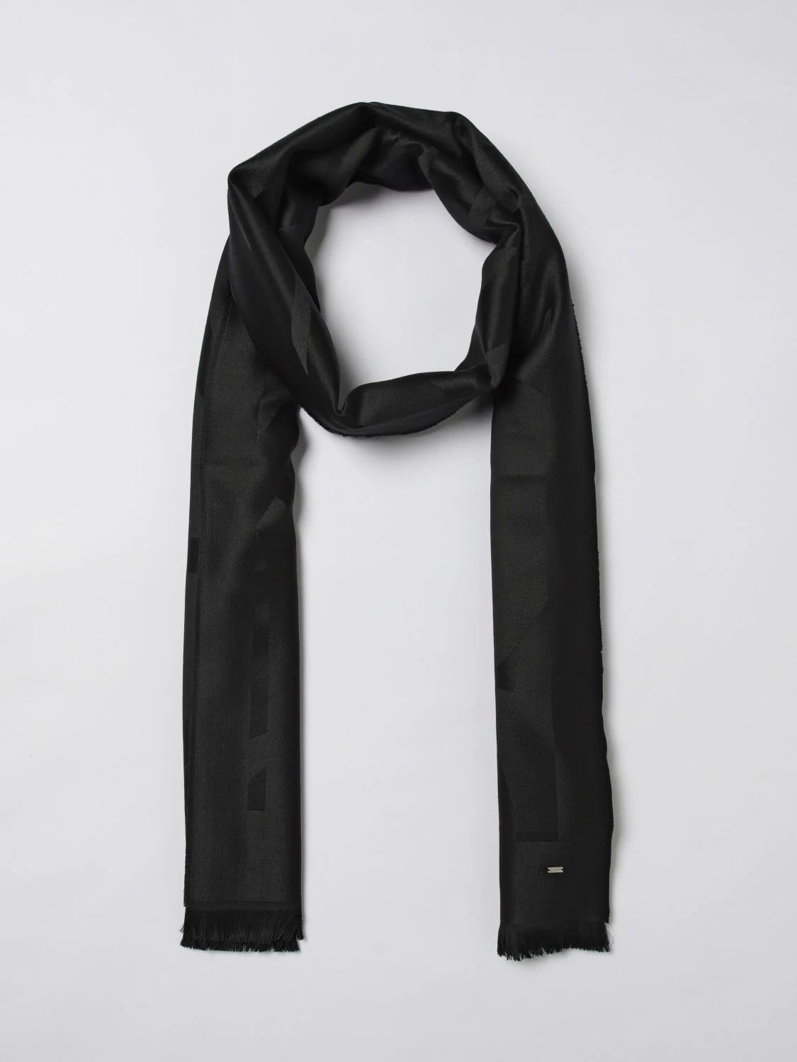 woman's scarf