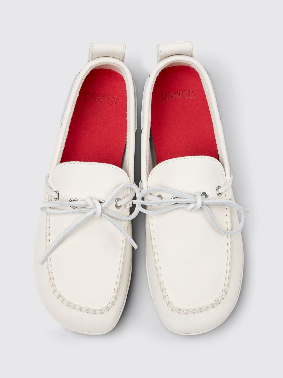 woman's ballet flat