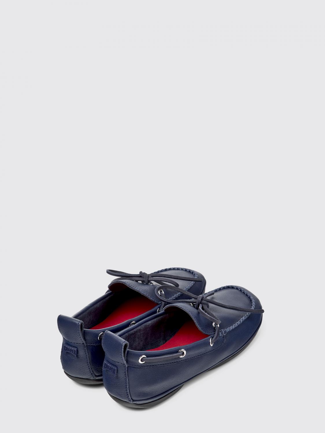 woman's ballet flat