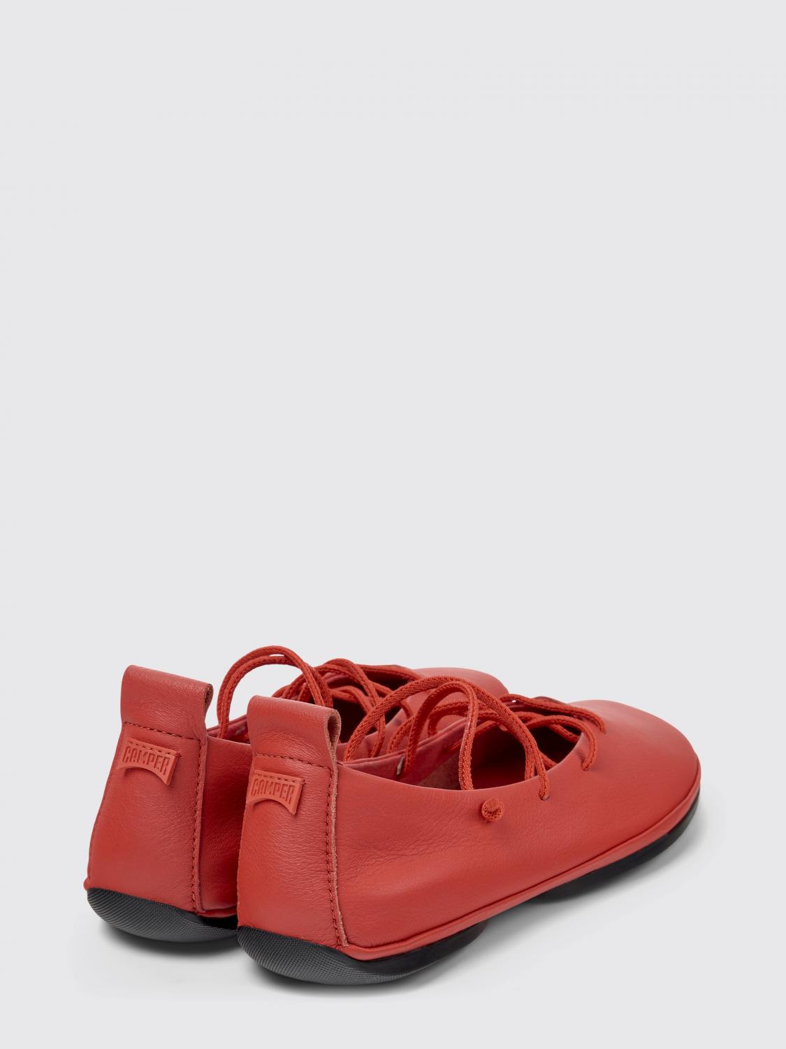 woman's ballet flat