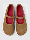 woman's ballet flat