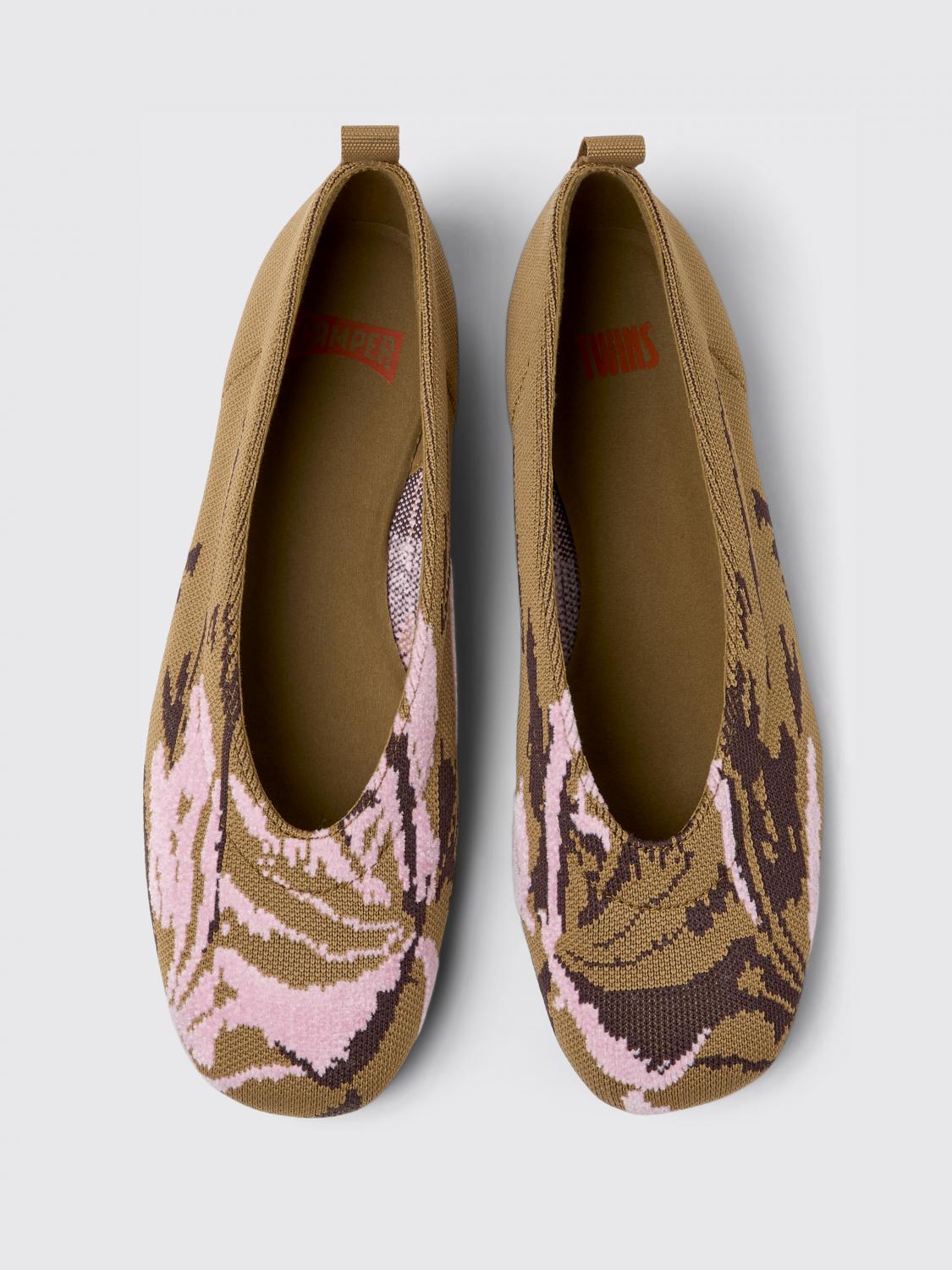 woman's ballet flat