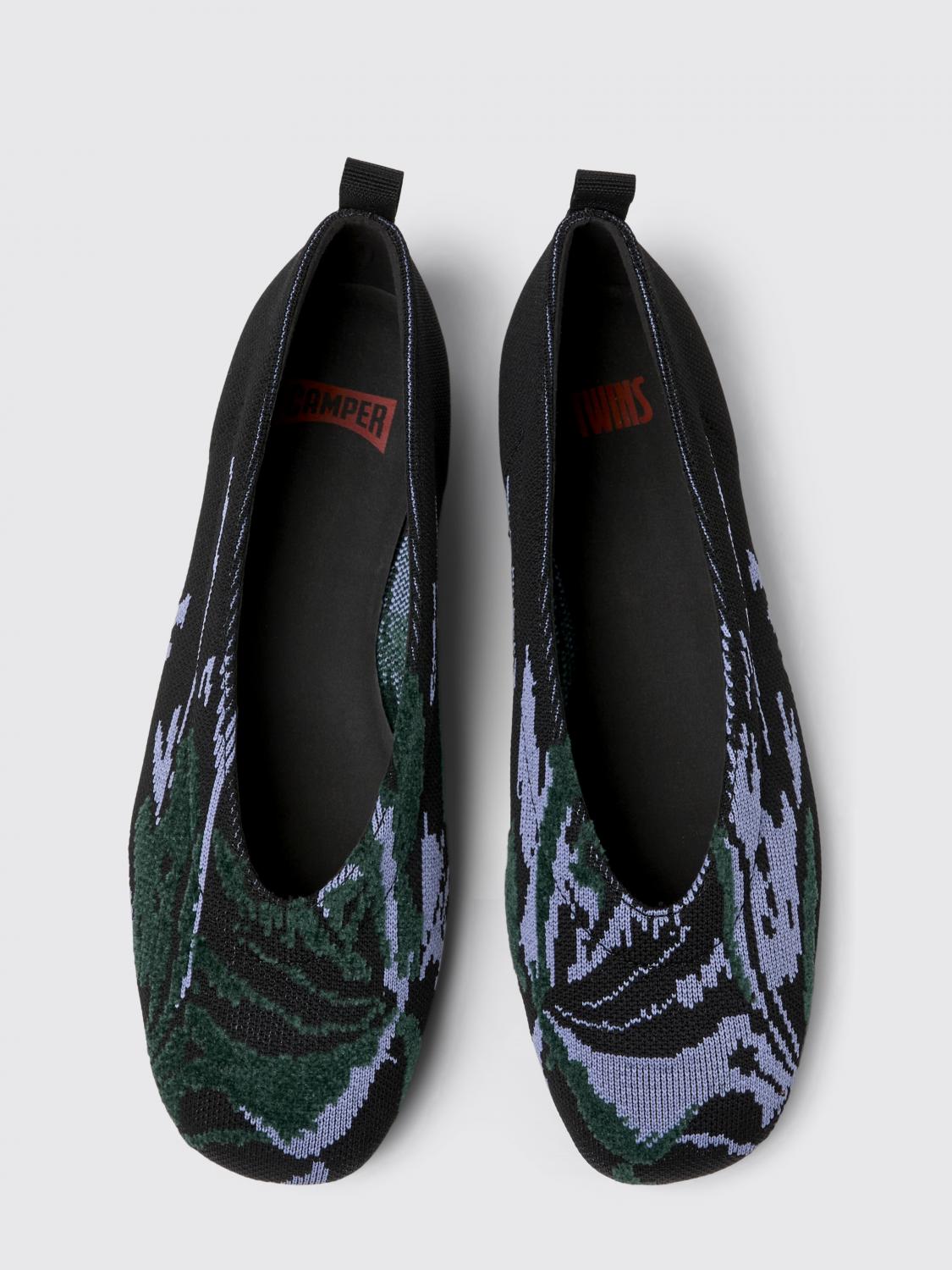 woman's ballet flat