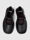 woman's ballet flat
