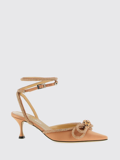 womans pump