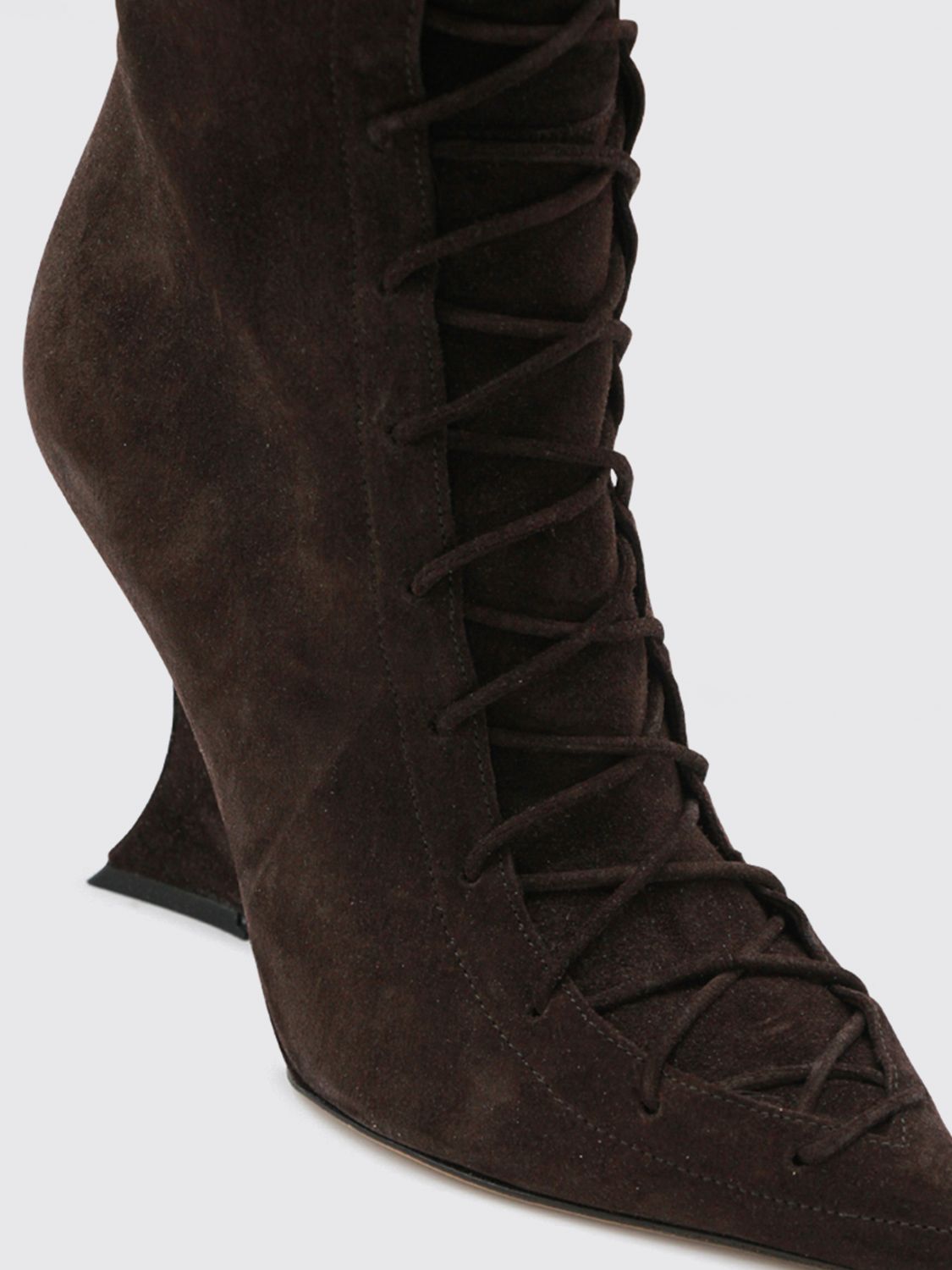 woman's boots