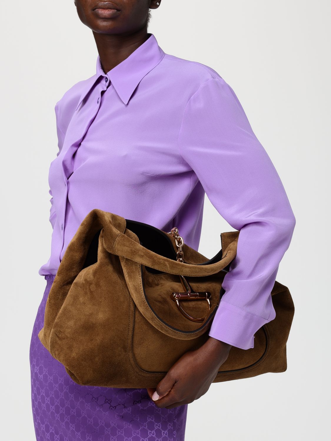 woman's shoulder bag