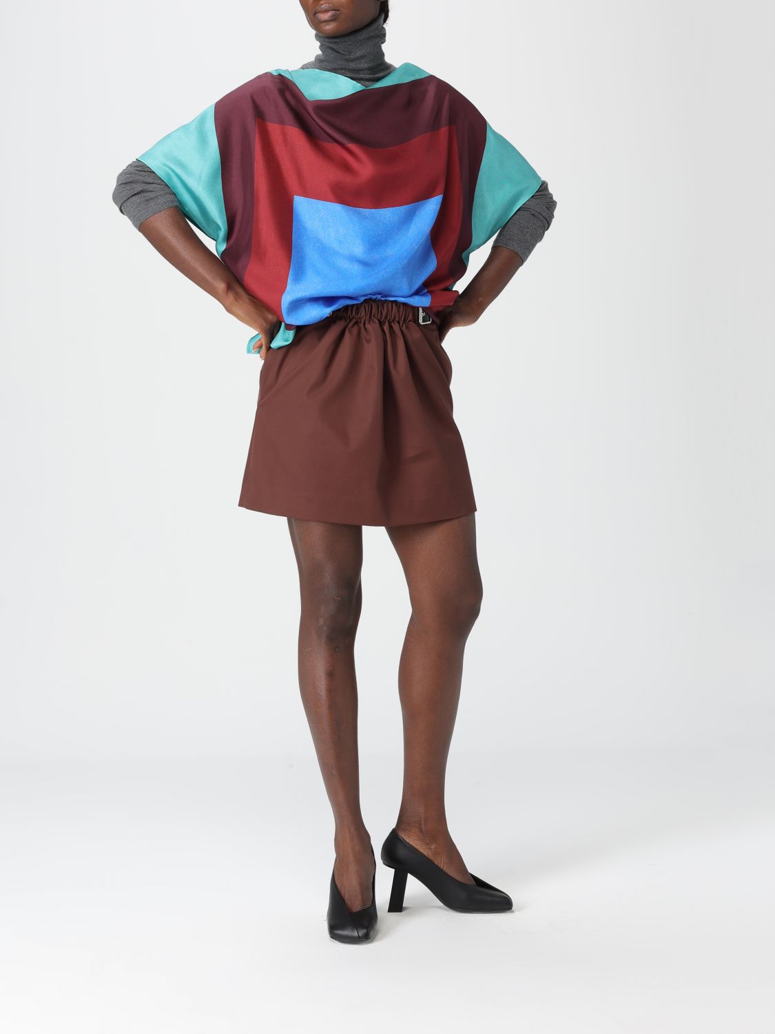 woman's top