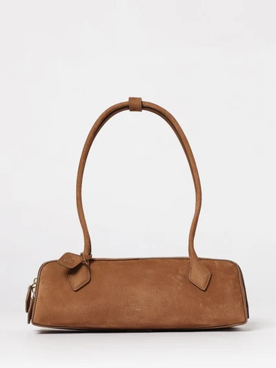 womans shoulder bag