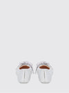 woman's ballet flat