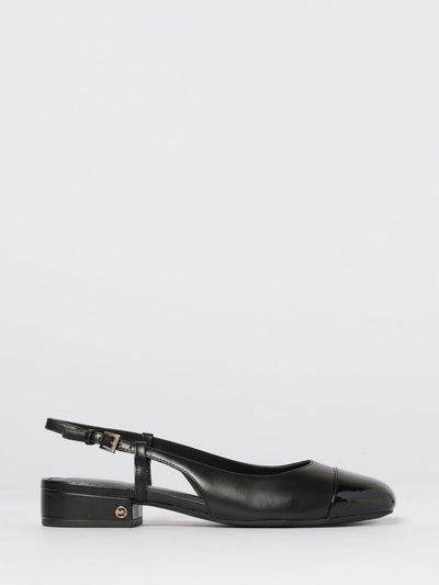 womans ballet flat
