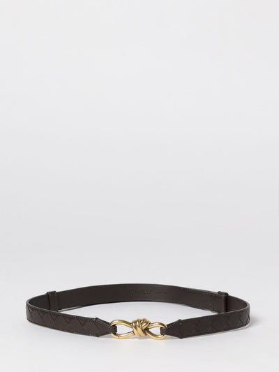 womans belt