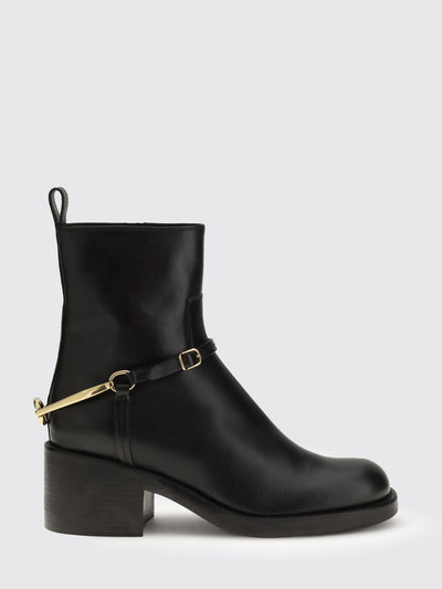 womans boots chloé