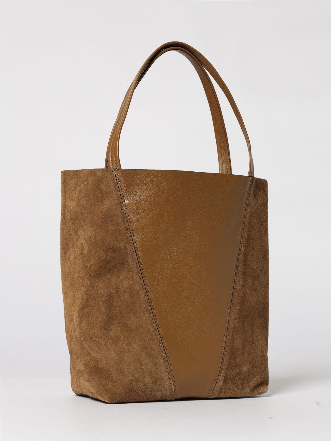 woman's shoulder bag chloé