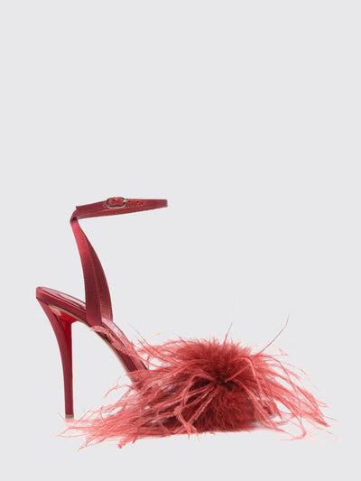 womans heeled sandal