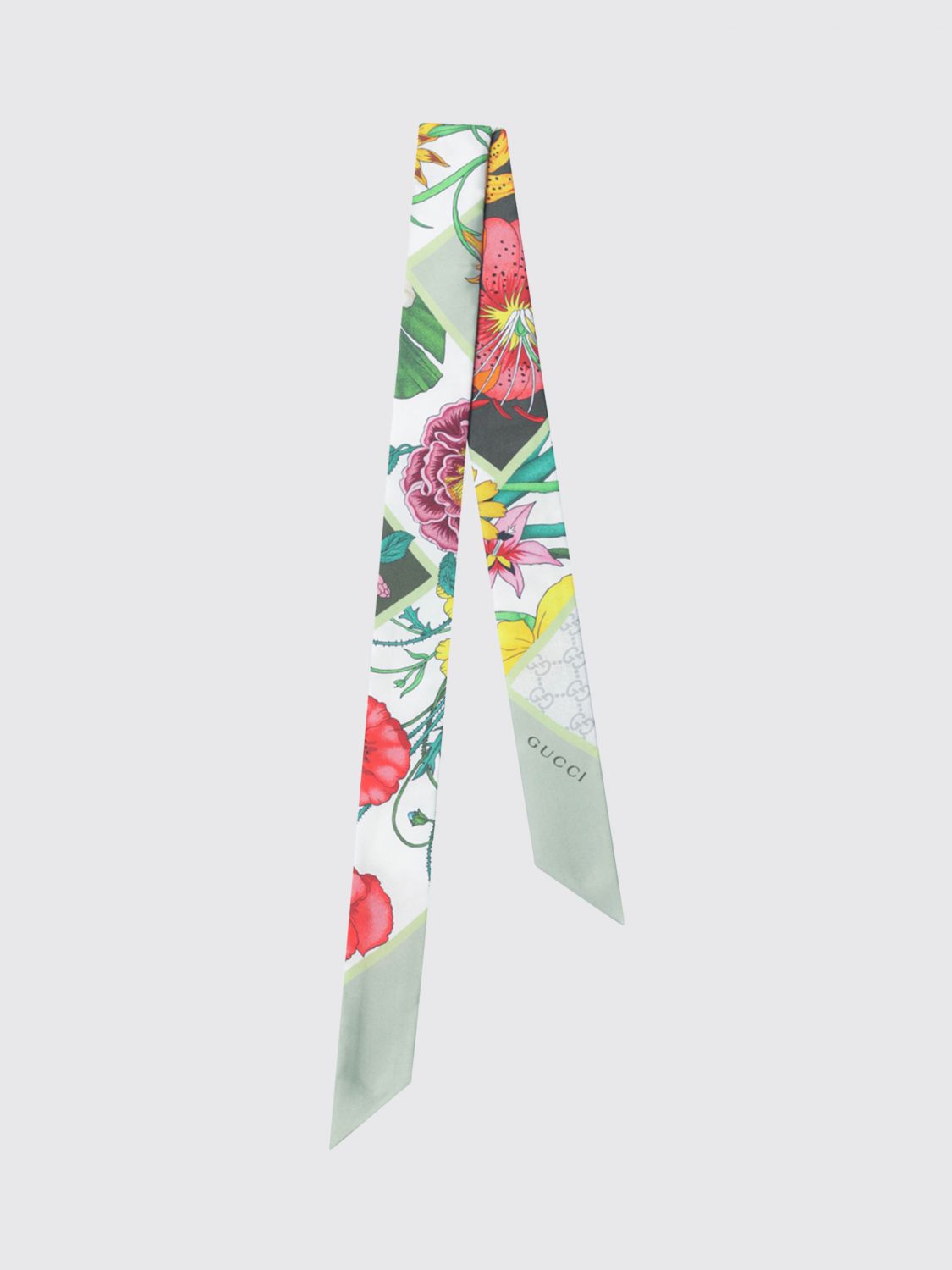 woman's neck scarf