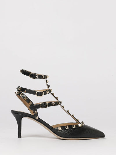 womans pump