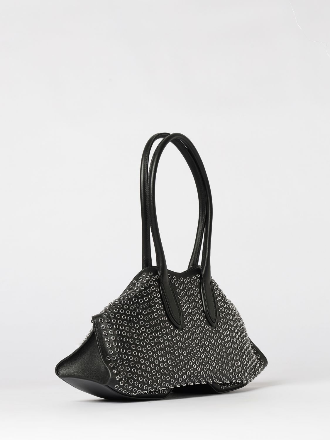 woman's shoulder bag