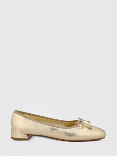 womans ballet flat