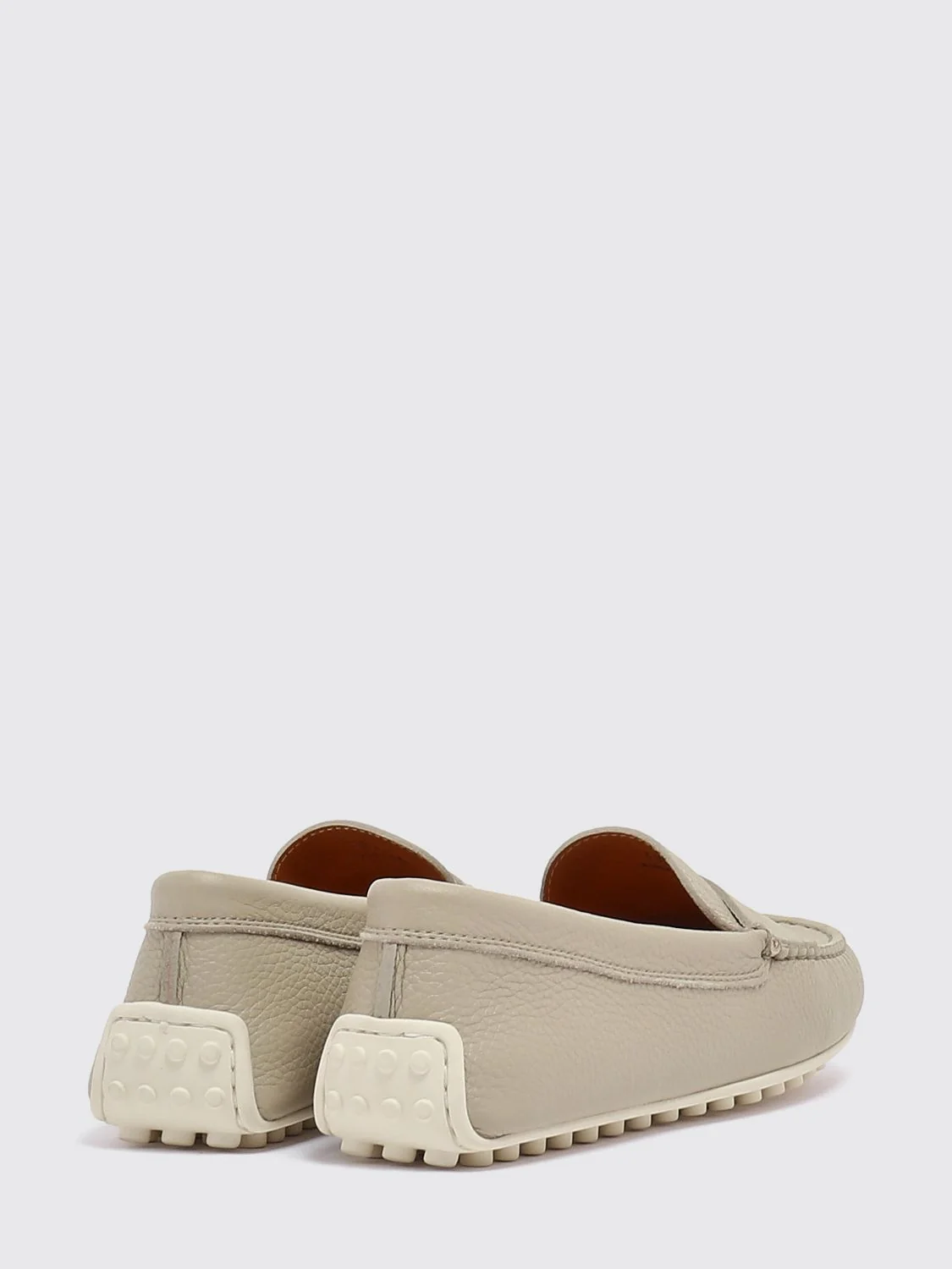 gommino hammered leather loafers
