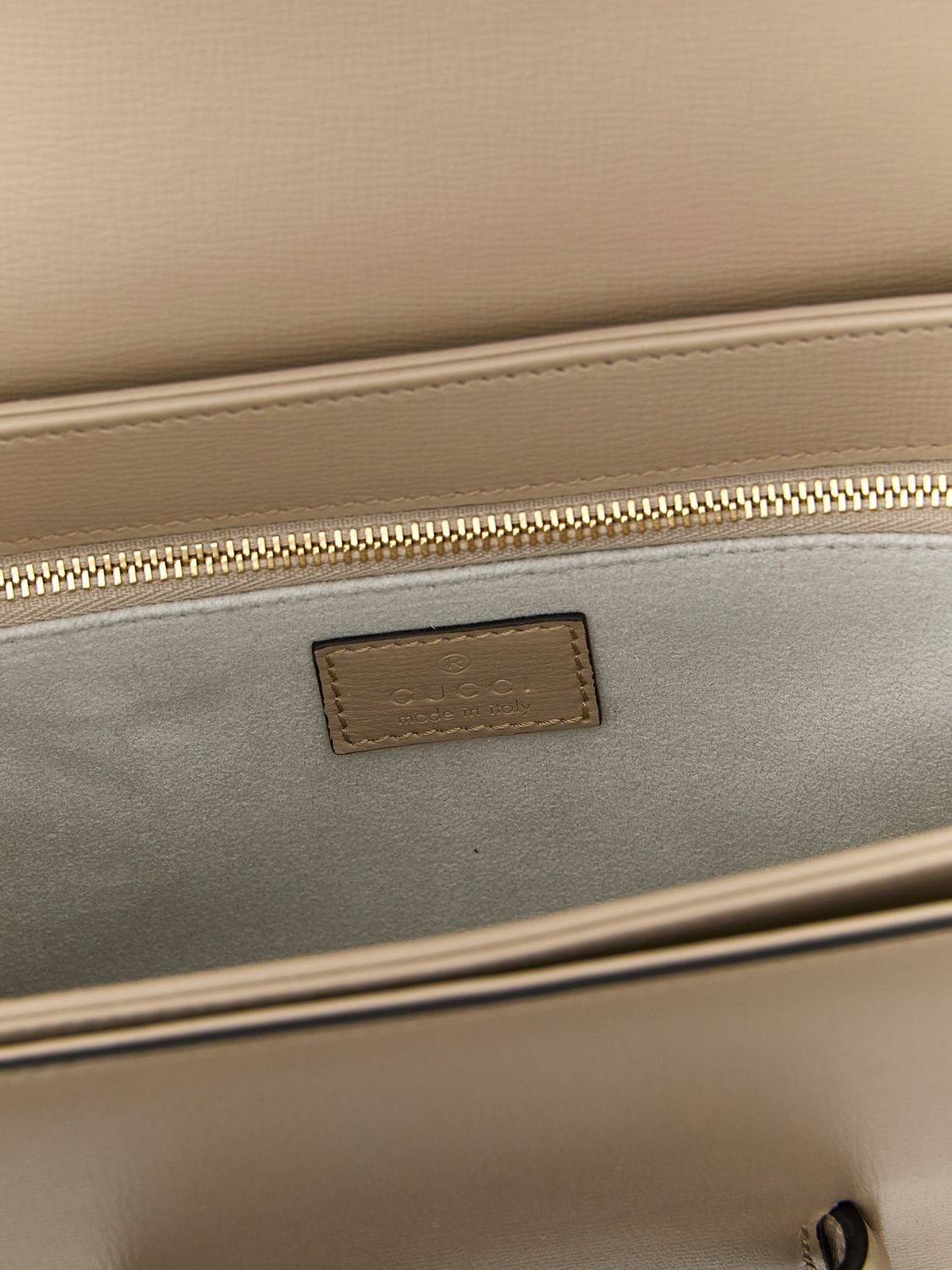 woman's shoulder bag