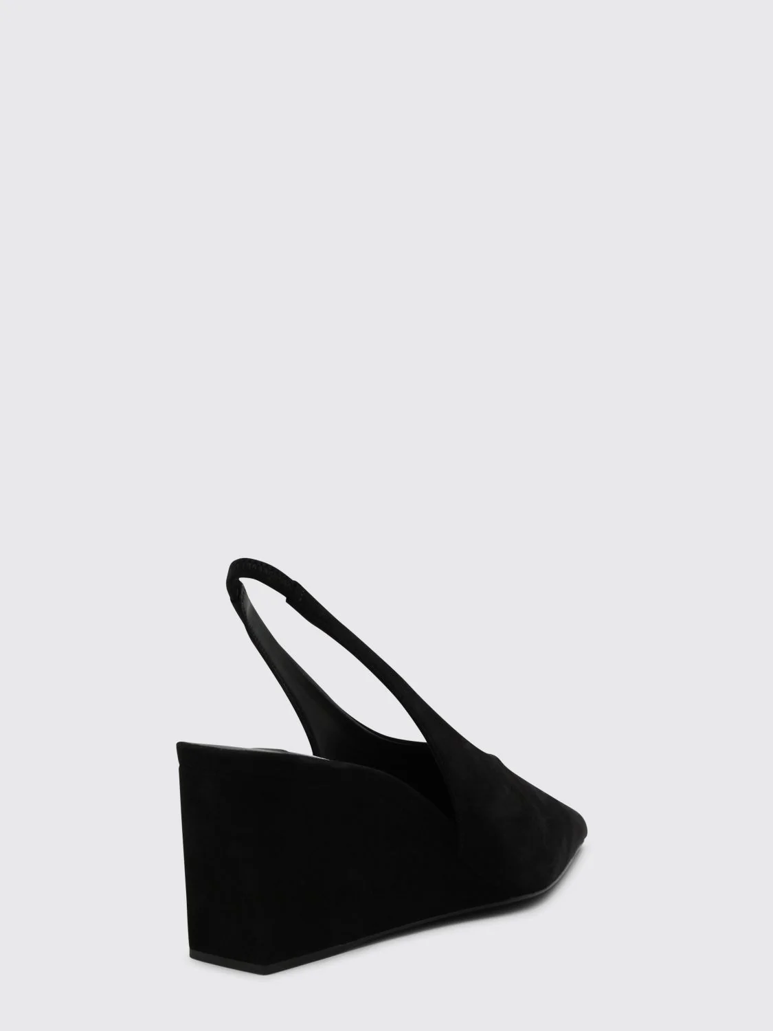 woman's pump