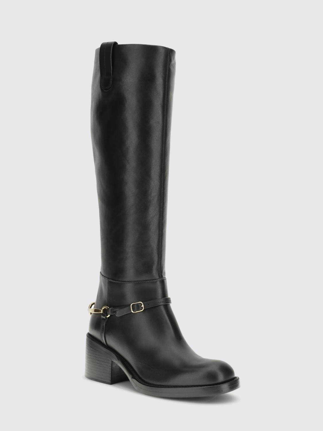 woman's boots chloé