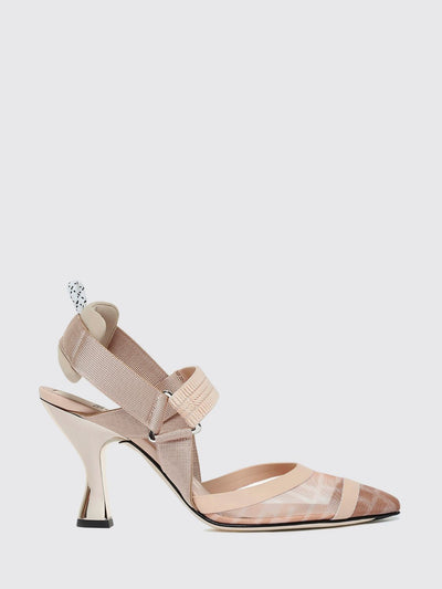 womans pump