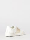 woman's sneakers