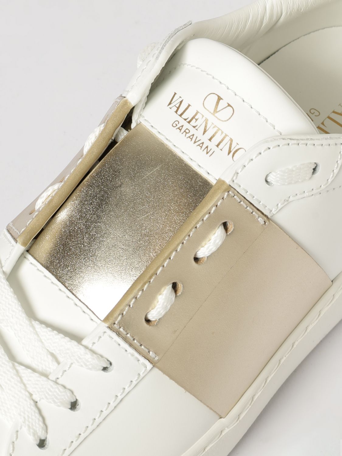 woman's sneakers