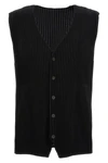 basics vest in pleated fabric
