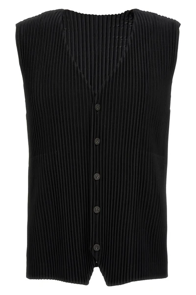 basics vest in pleated fabric