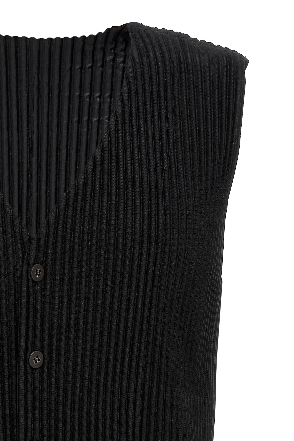 basics vest in pleated fabric