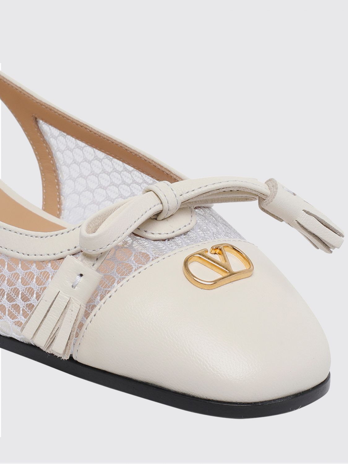 woman's ballet flat