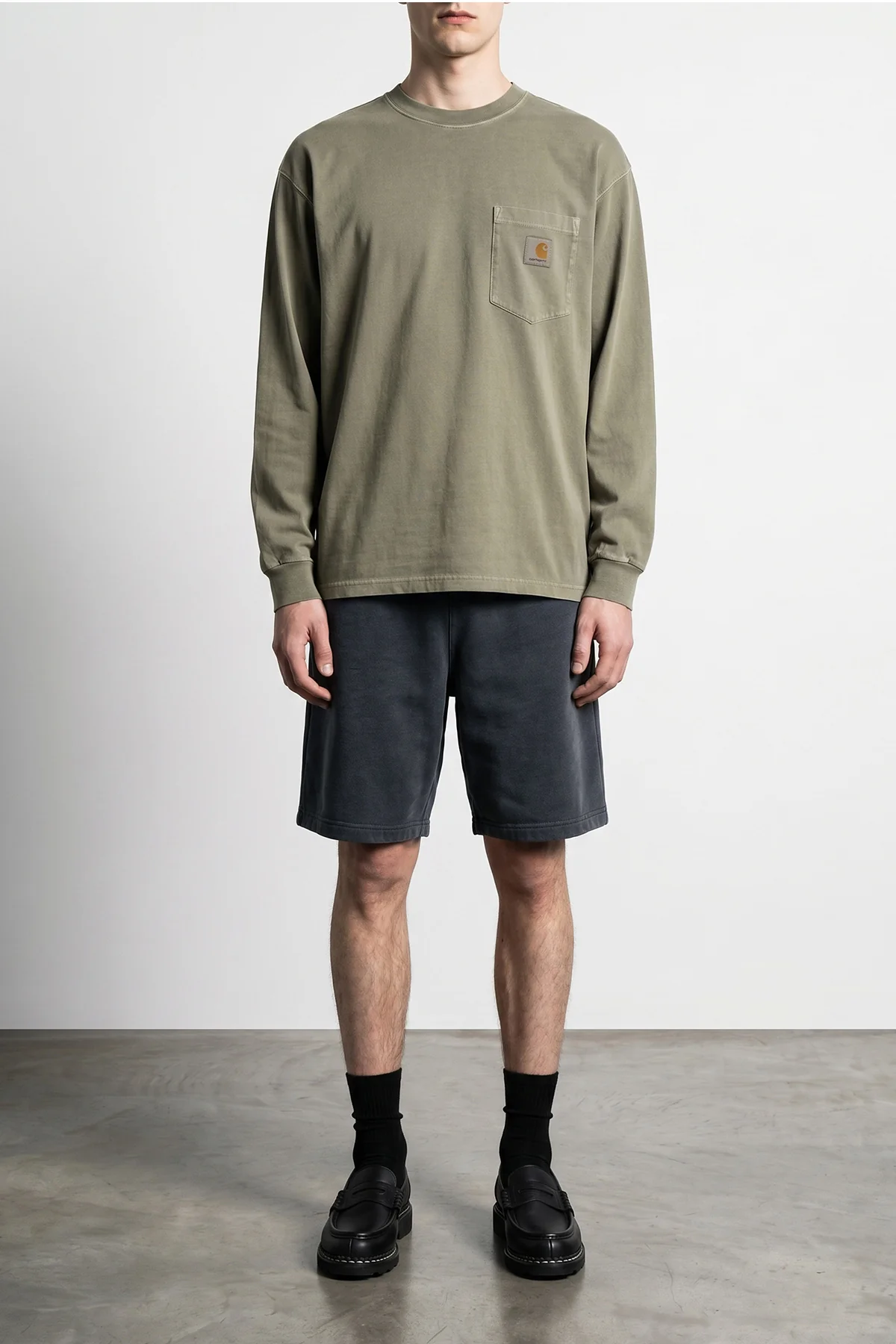 CARHARTT WIP L harper shorts in garment-dyed cotton jersey