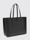woman's shoulder bag