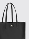 woman's shoulder bag