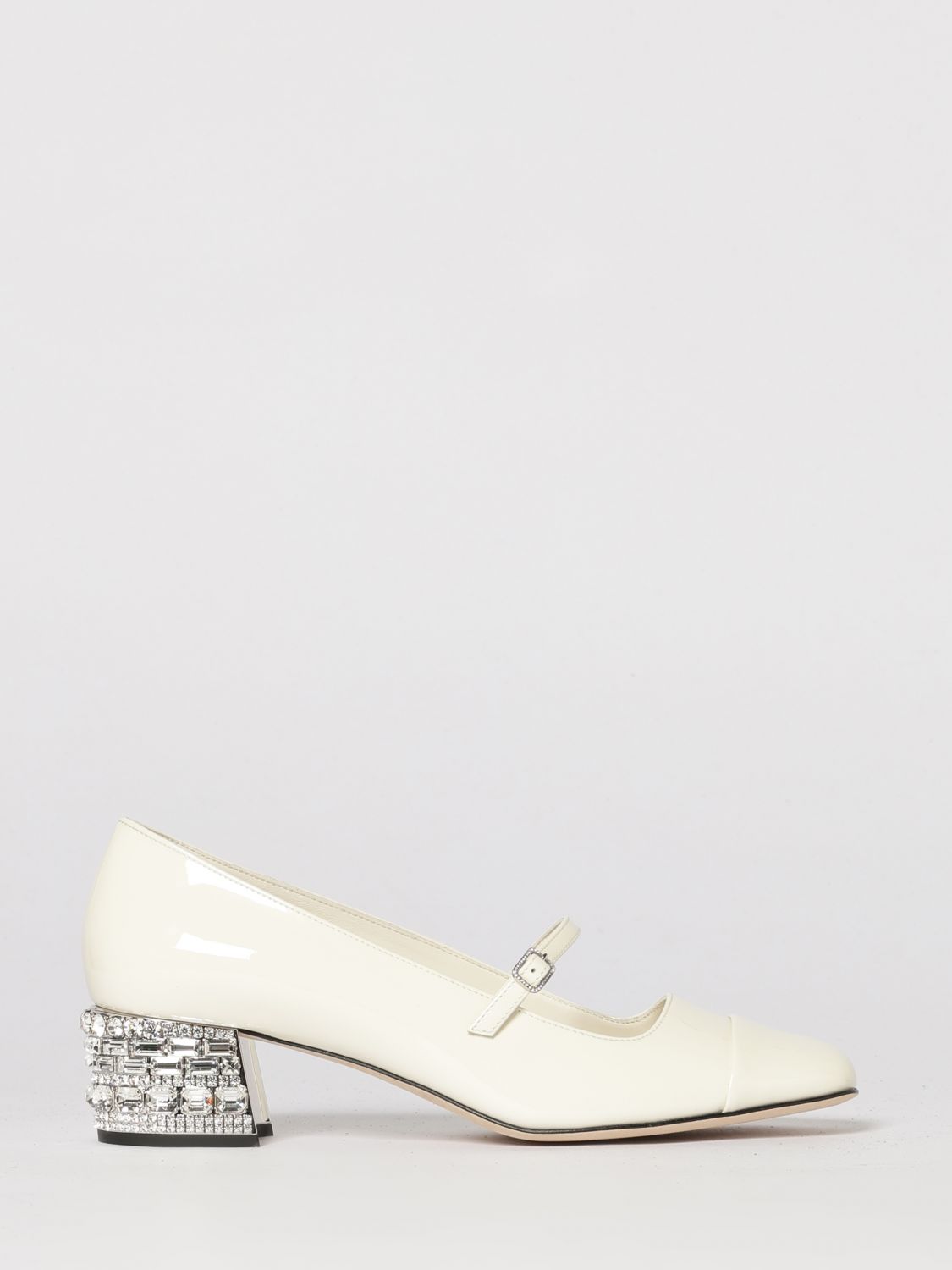woman's pump