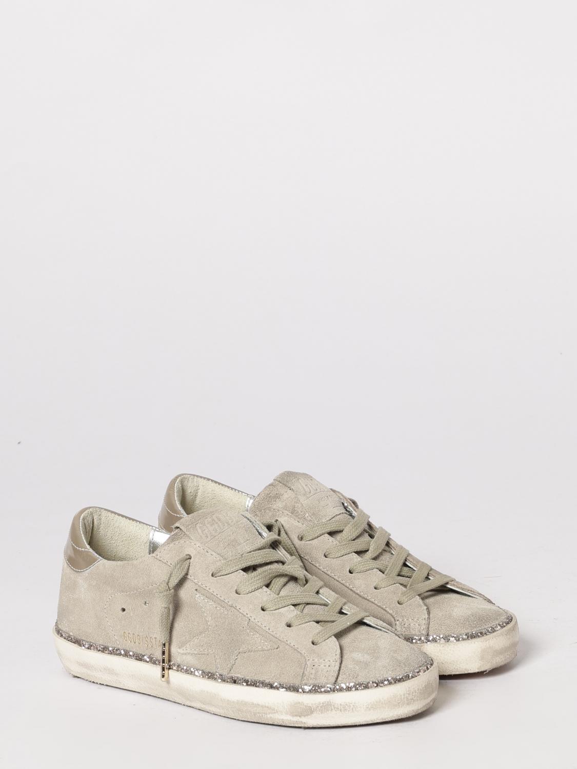 woman's sneakers
