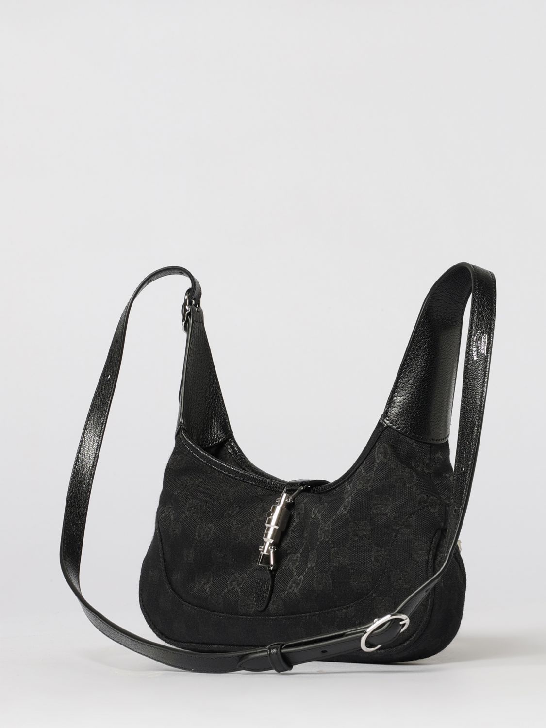 woman's shoulder bag